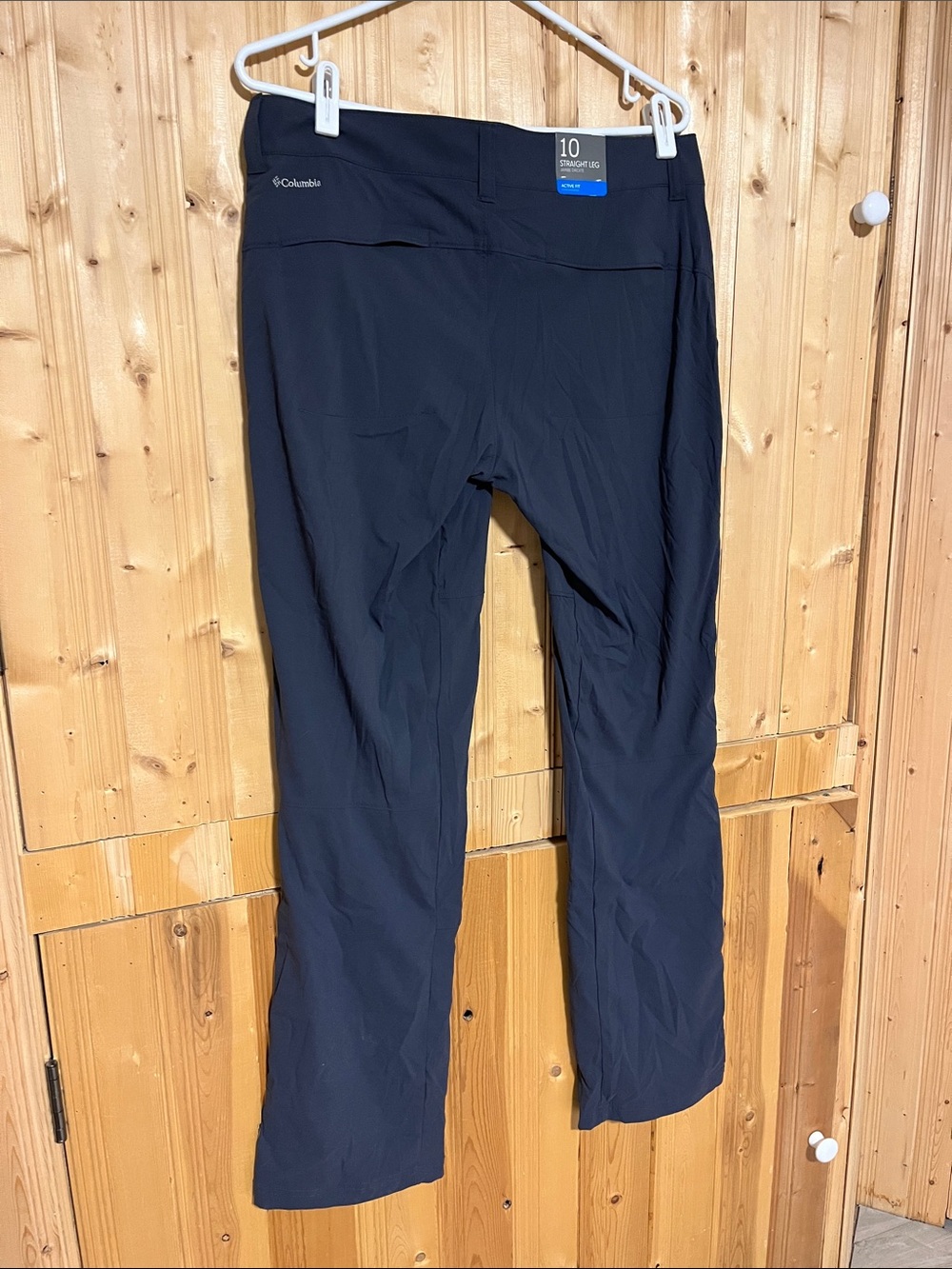 Columbia Women's Straight-Leg Pants in Navy